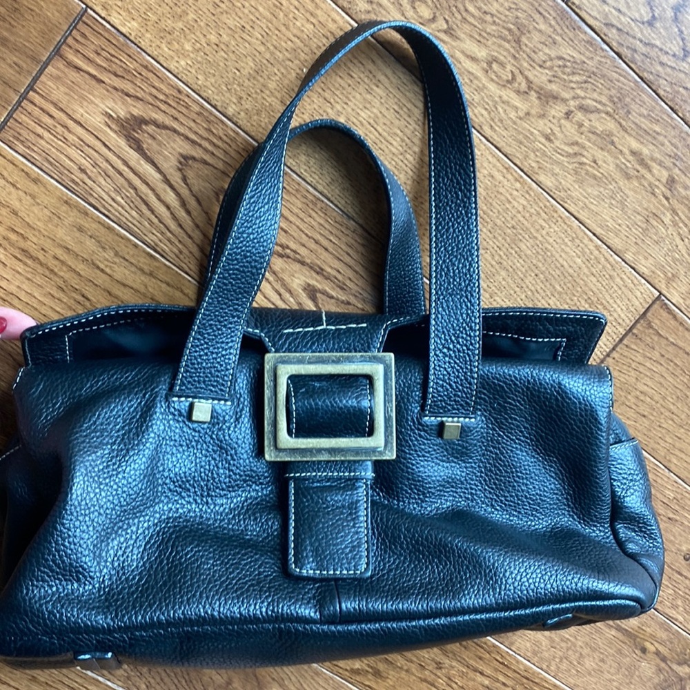 Adrienne Vittadini Handbag - Picture 3 of 12